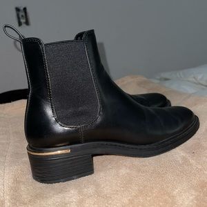 Zara Ankle Chelsea Boots